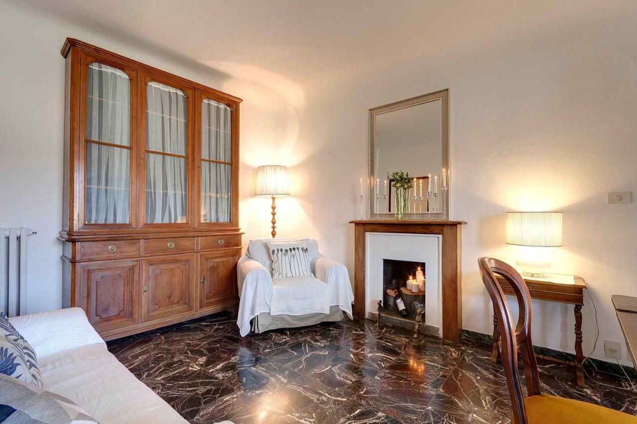 Historical Apartment Spectacular Arno View With Balcony From 12 Th Century. Florencia Exterior foto