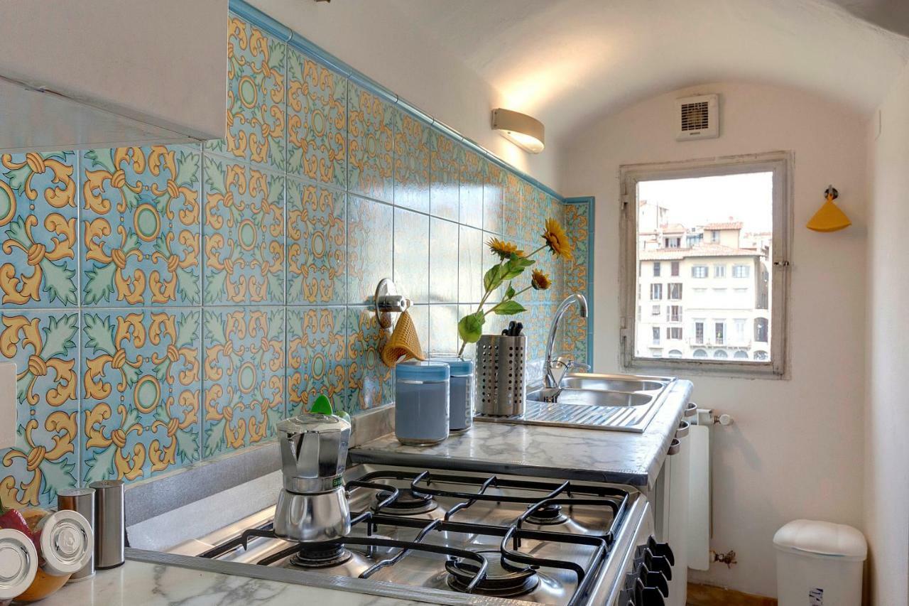 Historical Apartment Spectacular Arno View With Balcony From 12 Th Century. Florencia Exterior foto