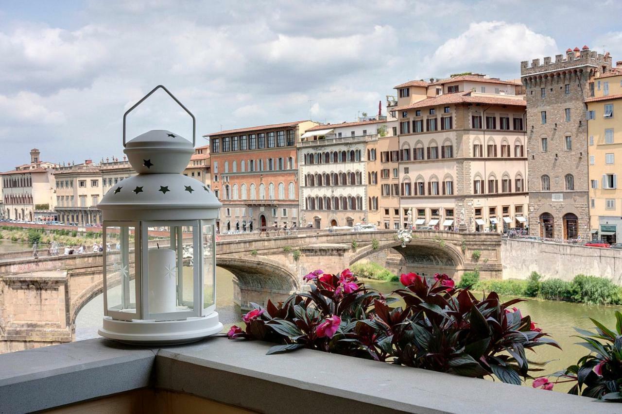 Historical Apartment Spectacular Arno View With Balcony From 12 Th Century. Florencia Exterior foto